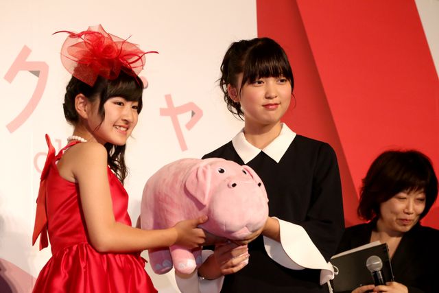 鬼才ポン・ジュノ監督、『TOKYO！』香川照之と再会！（3枚目）