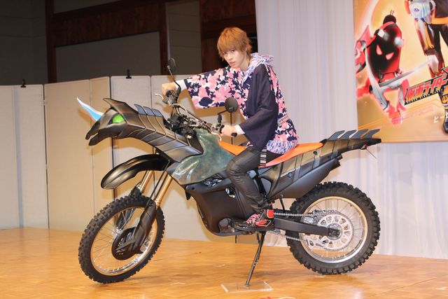 新ライダーはジュノンボーイ！「仮面ライダーゴースト」制作発表フォトギャラリー（15枚目）