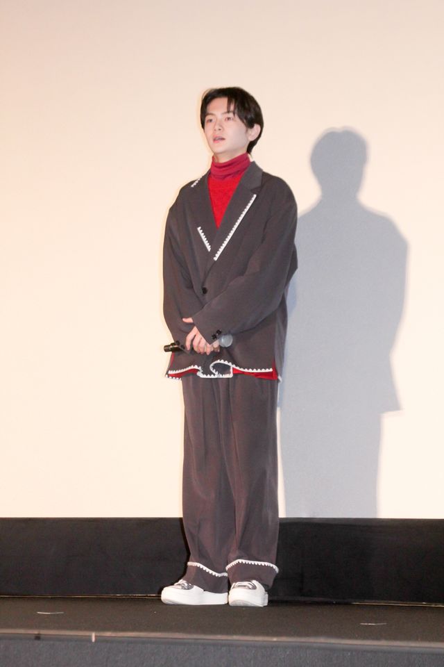 綾野剛、齋藤潤、芳根京子ら『カラオケ行こ！』初日舞台挨拶＜全身アリ＞（10枚目）