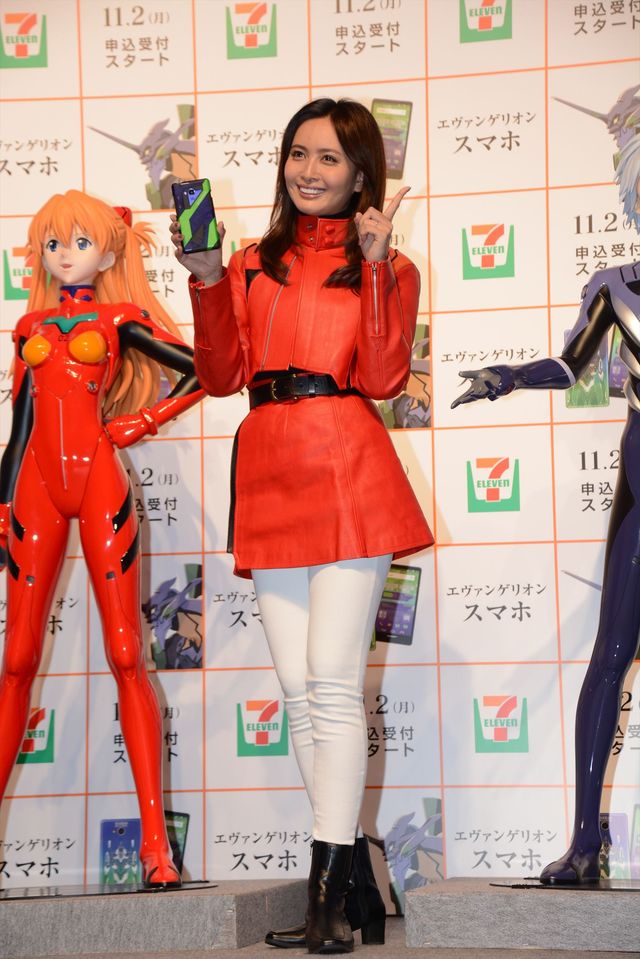 DAIGOと加藤夏希のエヴァ愛がさく裂！「セブン-イレブン×エヴァンゲリオン」フォトギャラリー（7枚目）
