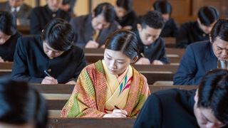 <虎に翼 第29回>梅子(平岩紙)が家を出る