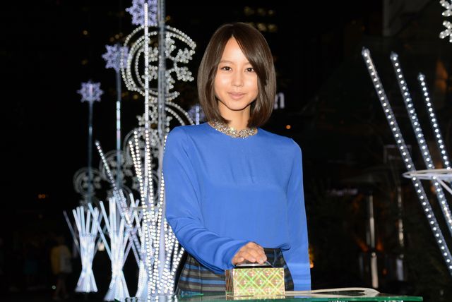 堀北真希、イルミネーションにうっとり…フォトギャラリー（4枚目）