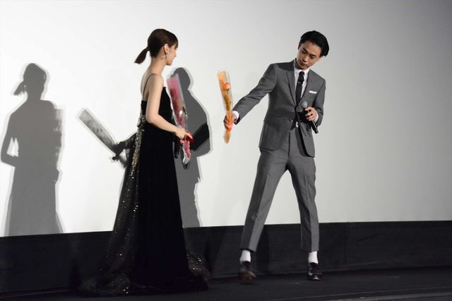 田中圭、北川景子に壁ドン！『スマホを落としただけなのに』初日舞台あいさつ（11枚目）