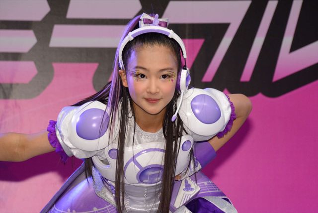 総監督は三池崇史監督だよ☆「アイドル×戦士 ミラクルちゅーんず！」製作発表記者会見フォトギャラリー（6枚目）