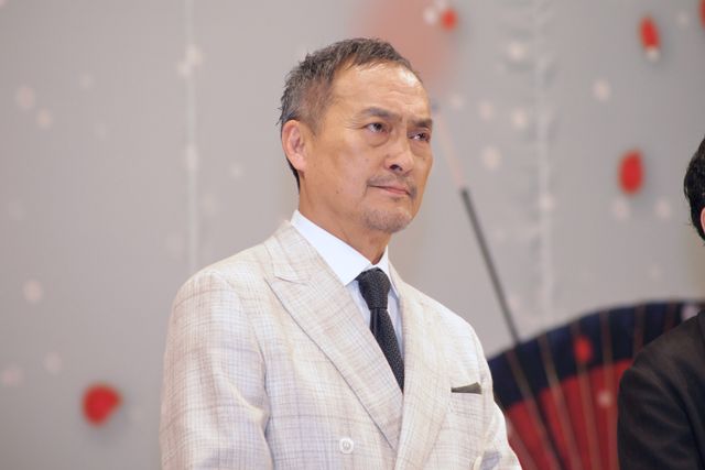 柄本佑、渡辺謙、長尾謙杜ら豪華キャストずらり！『木挽町のあだ討ち』完成披露（3枚目）