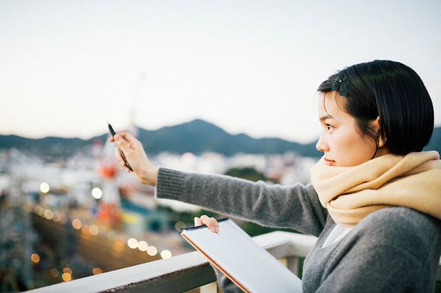のんのキュートな表情いっぱい！写真集「のん、呉へ。2泊3日の旅」フォトギャラリー（2枚目）