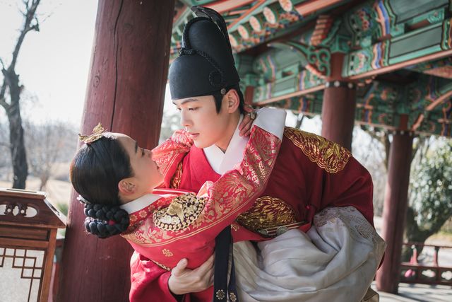 韓国ドラマ「哲仁王后（チョルインワンフ） ～俺がクイーン!?～」場面カット：フォトギャラリー