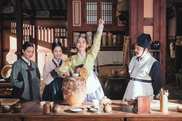 韓国ドラマ「哲仁王后（チョルインワンフ） ～俺がクイーン!?～」場面カット（4枚目）