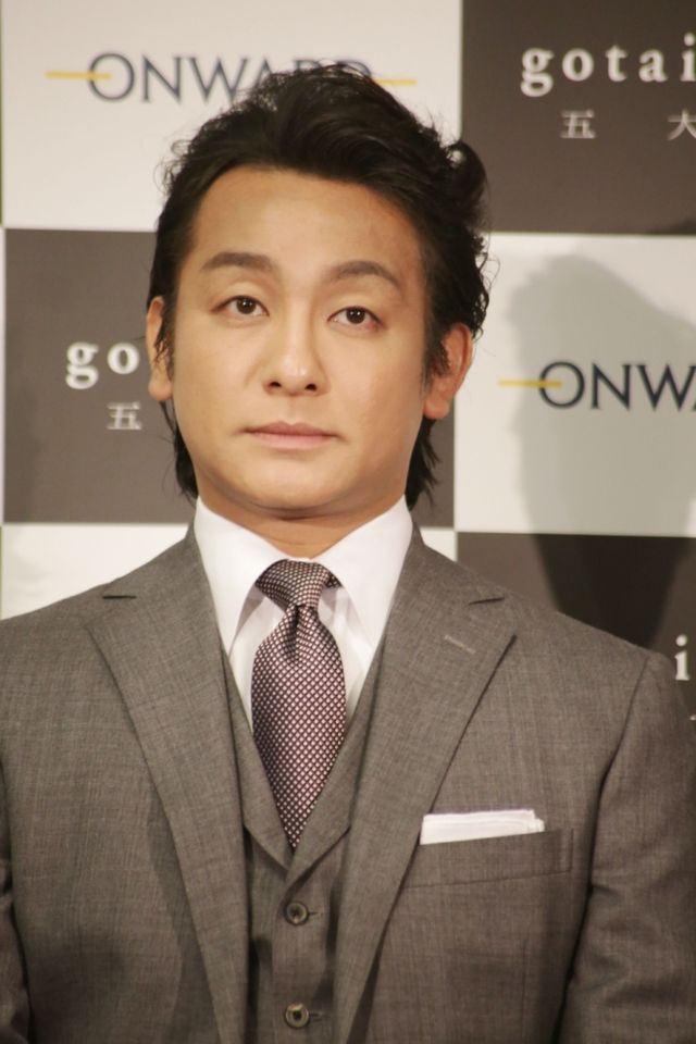 片岡愛之助＆尾上松也ら歌舞伎俳優5人がスーツで登場！フォトギャラリー（2枚目）