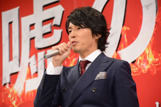 草なぎ剛、SMAP解散後初の公の場に登場　ドラマ「嘘の戦争」制作発表会見ギャラリー：フォトギャラリー