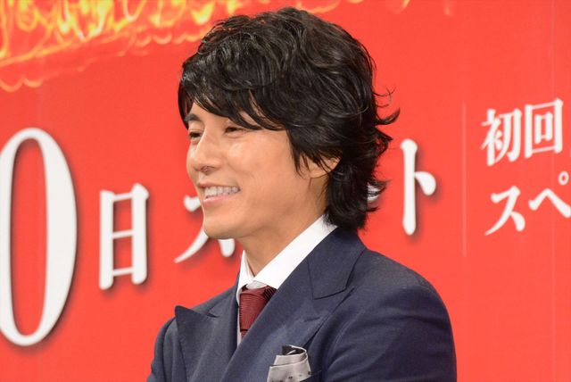 草なぎ剛、SMAP解散後初の公の場に登場　ドラマ「嘘の戦争」制作発表会見ギャラリー（3枚目）