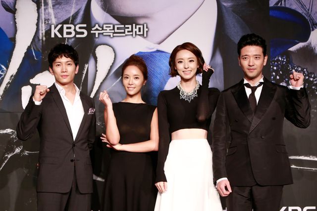 結婚間近な俳優が二人も！ドラマ「秘密」製作発表会フォトギャラリー（5枚目）