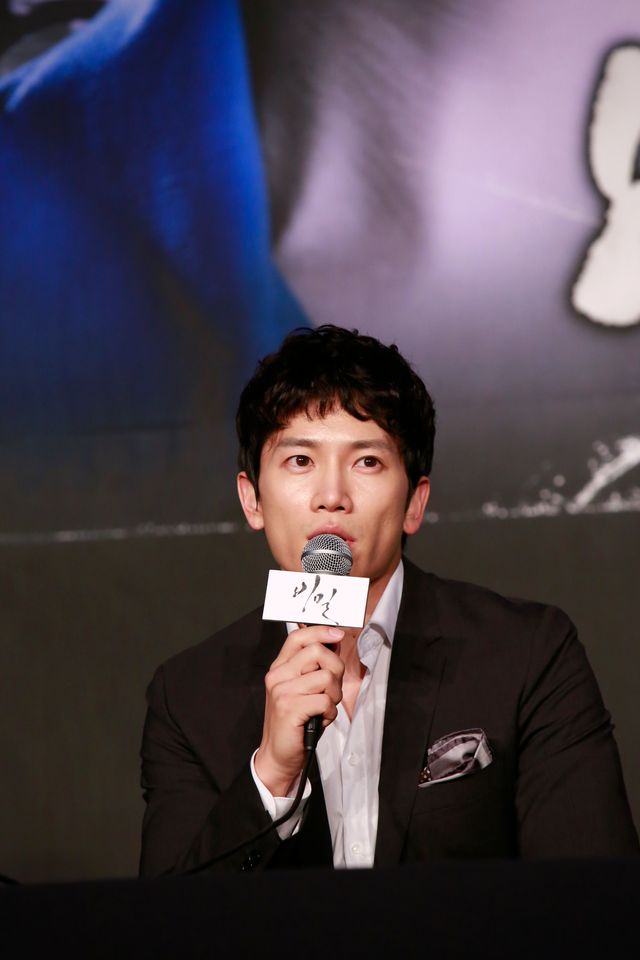 結婚間近な俳優が二人も！ドラマ「秘密」製作発表会フォトギャラリー（8枚目）