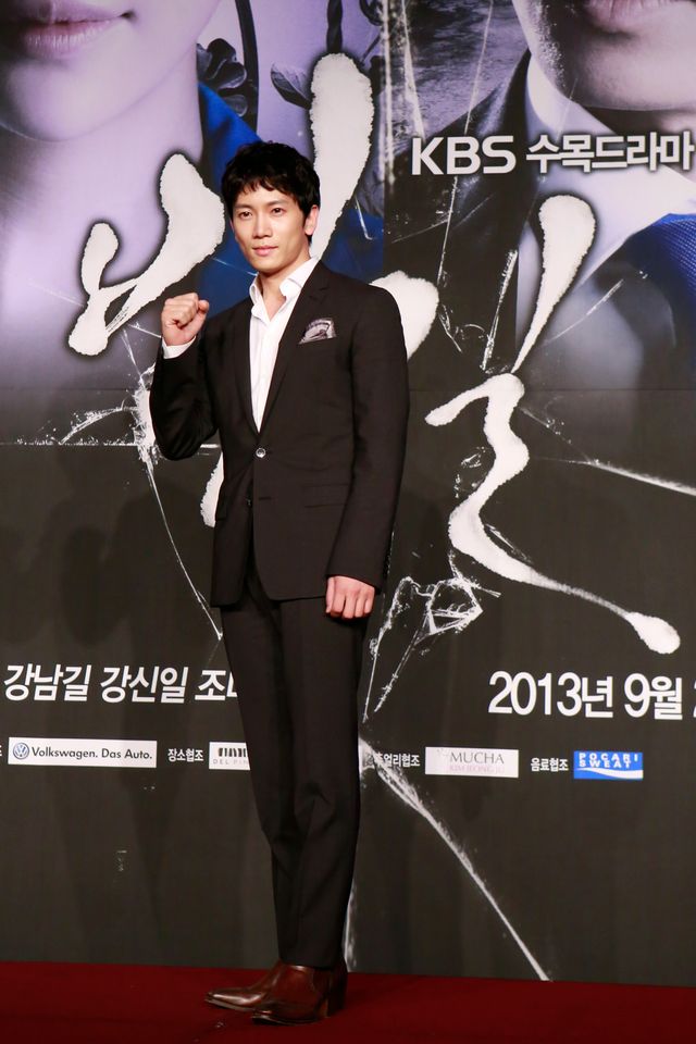 結婚間近な俳優が二人も！ドラマ「秘密」製作発表会フォトギャラリー（9枚目）