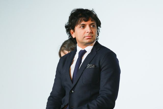 ジェームズ・マカヴォイ、日本のファンに笑顔で握手サービス！（9枚目）