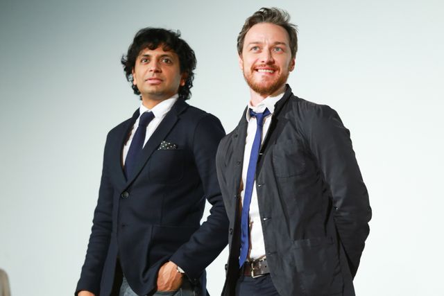 ジェームズ・マカヴォイ、日本のファンに笑顔で握手サービス！（13枚目）