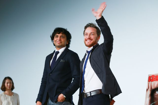 ジェームズ・マカヴォイ、日本のファンに笑顔で握手サービス！（14枚目）