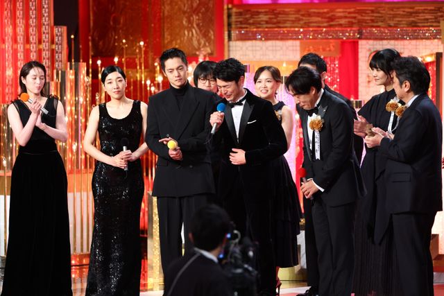 全体集合ショット！最優秀作品賞受賞、感動の瞬間も（4枚目）