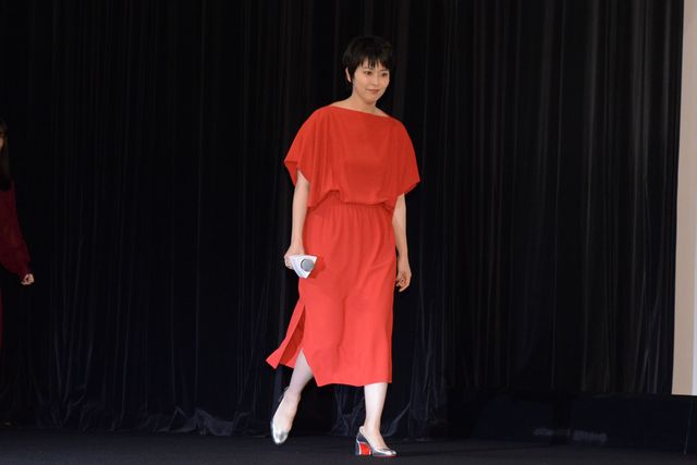 松たか子＆広瀬すず&森七菜が登場！『ラストレター』完成披露舞台あいさつ（5枚目）