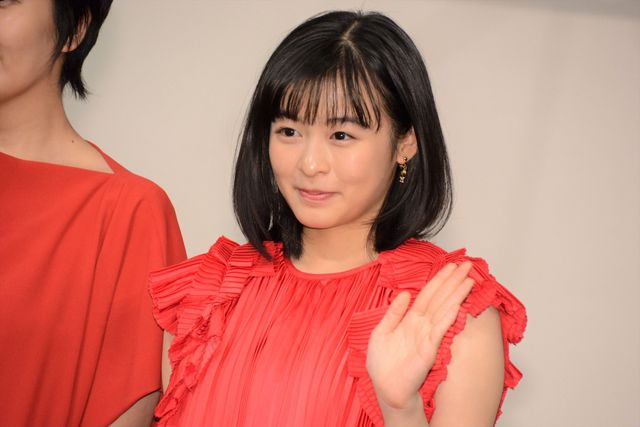 松たか子＆広瀬すず&森七菜が登場！『ラストレター』完成披露舞台あいさつ（14枚目）