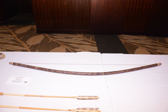 実写『ゴールデンカムイ』劇中衣装＆小道具がズラリ！アシリパの鉢巻＆手甲はアイヌ工芸家が制作（9枚目）