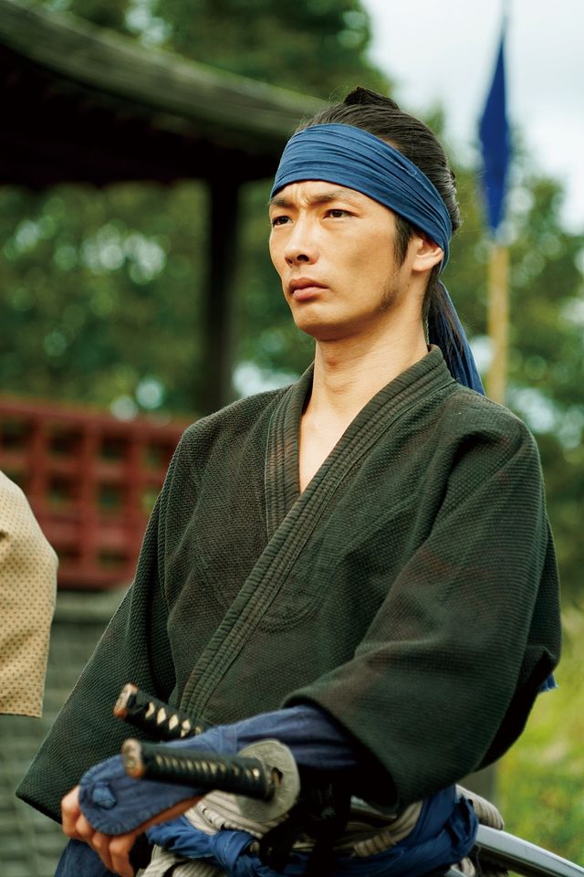 森山未來、必死の形相！『サムライマラソン』場面写真：フォトギャラリー