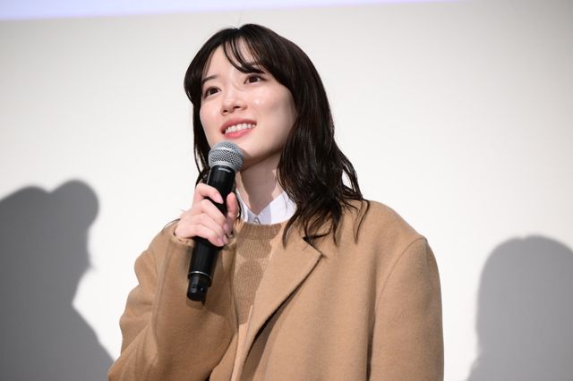 永野芽郁＆佐藤健が完全シークレットでサプライズ！（6枚目）