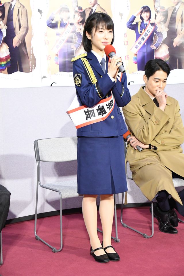 浜辺美波が一日署長アイドル役に！ドラマ「ピュア！～一日アイドル署長の事件簿～」試写会（6枚目）