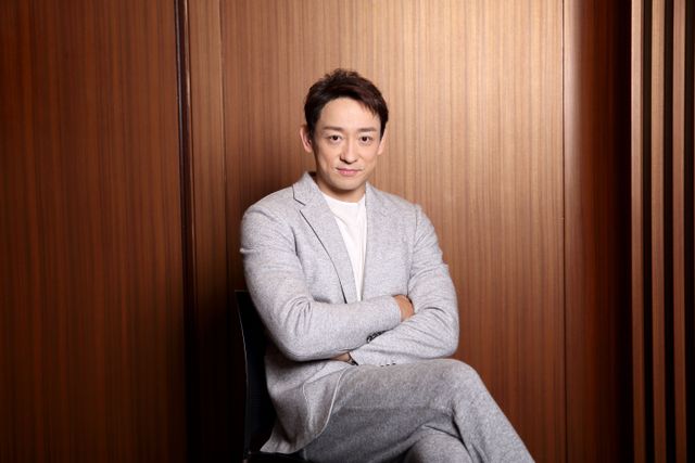 役柄とギャップ凄すぎ！『何食べ』山本耕史インタビューカット集（3枚目）