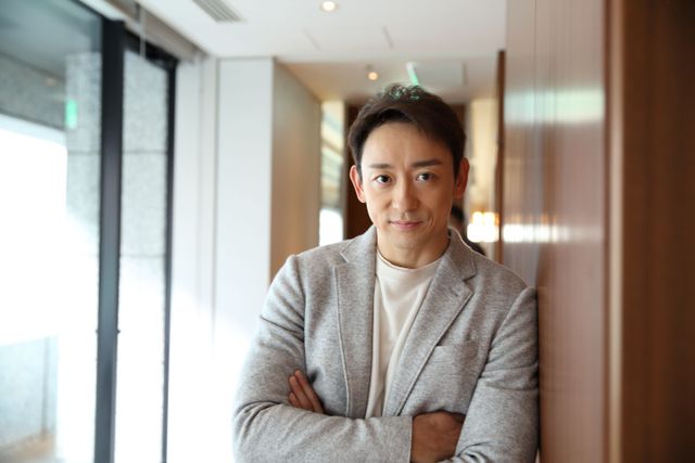 役柄とギャップ凄すぎ！『何食べ』山本耕史インタビューカット集（17枚目）