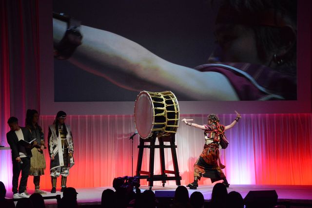 松田翔太、桐谷健太、菅田将暉が豪快に豆まき！「桃ちゃん、浦ちゃん、鬼ちゃんと豆まきNIGHT」ギャラリー（5枚目）