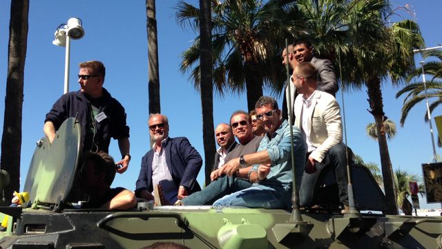 スタローン、シュワちゃん、メル、ハリソン、スナイプス、バンデラスが集結！フォトギャラリー：フォトギャラリー