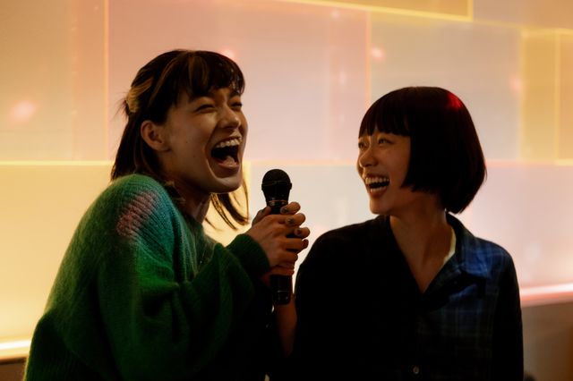 杉咲花＆倉悠貴のカラオケシーンも！「冬のなんかさ、春のなんかね」第3話場面写真（15枚目）