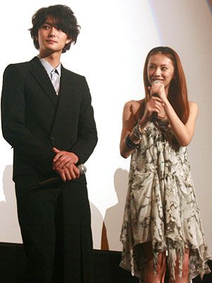 美男、美女のカップル！岡田将生と北川景子