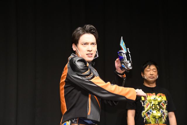 カナタ・松本大輝＆ディナス・中村加弥乃が変身生披露！『ウルトラマンデッカー最終章』完成披露試写会（13枚目）