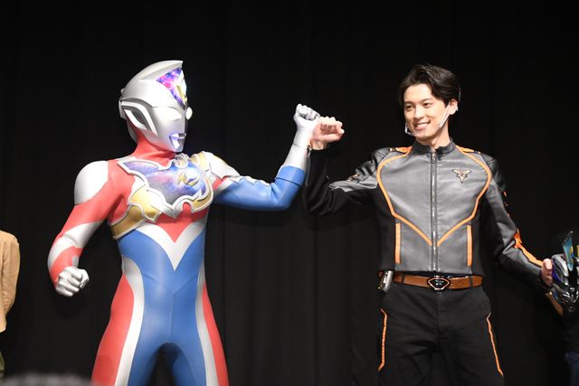 カナタ・松本大輝＆ディナス・中村加弥乃が変身生披露！『ウルトラマンデッカー最終章』完成披露試写会（17枚目）