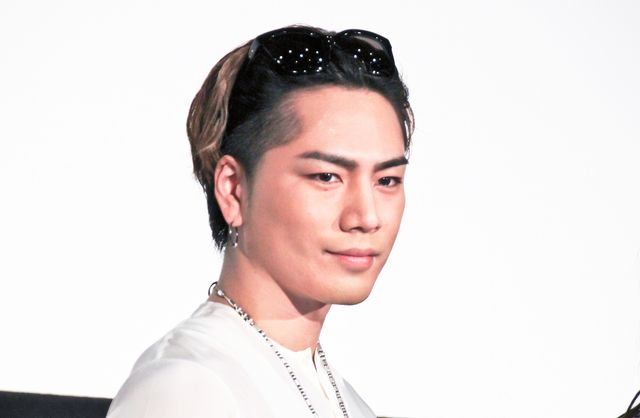 登坂広臣＆中条あやみ、ファンを笑顔でお見送り！『雪の華』大ヒット御礼イベント（17枚目）