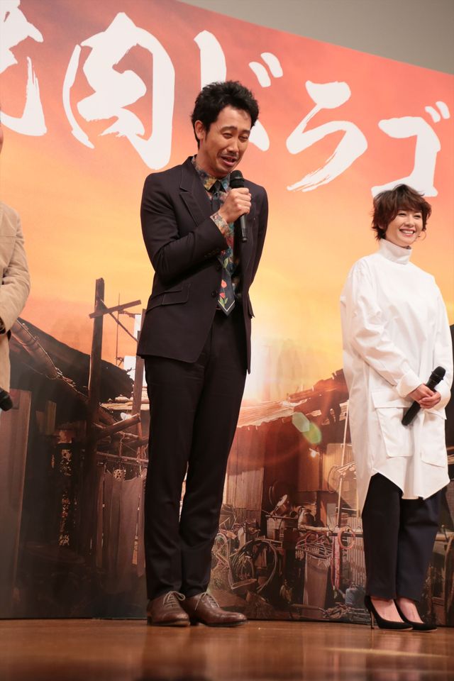 真木よう子、大泉洋、井上真央、桜庭ななみ『焼肉ドラゴン』完成披露（10枚目）