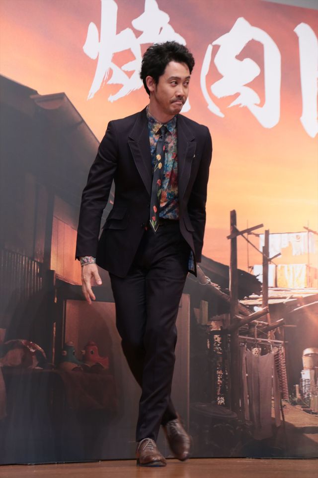 真木よう子、大泉洋、井上真央、桜庭ななみ『焼肉ドラゴン』完成披露（12枚目）