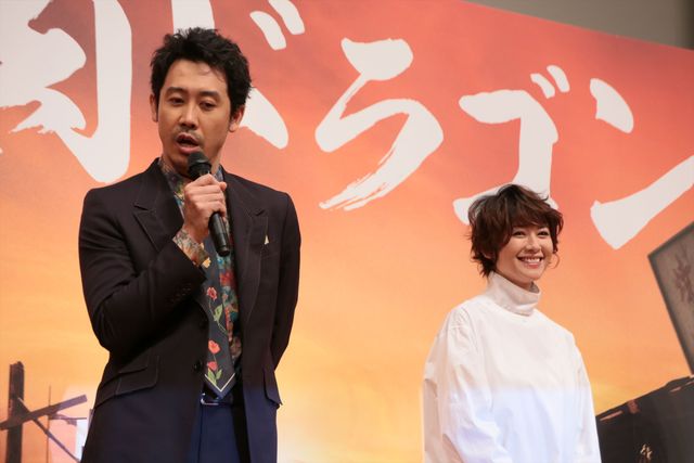 真木よう子、大泉洋、井上真央、桜庭ななみ『焼肉ドラゴン』完成披露（18枚目）