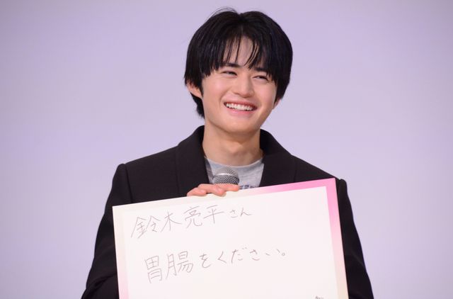 有村架純、圧巻の透明感！『花まんま』初日舞台あいさつ（14枚目）