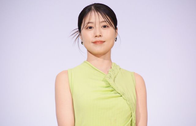 有村架純、圧巻の透明感！『花まんま』初日舞台あいさつ（18枚目）