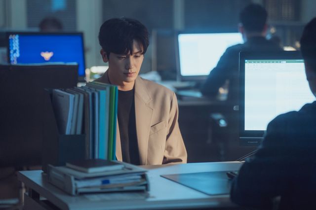 パク・ヒョンシク制服＆白衣姿！「ドクタースランプ」場面写真（7枚目）