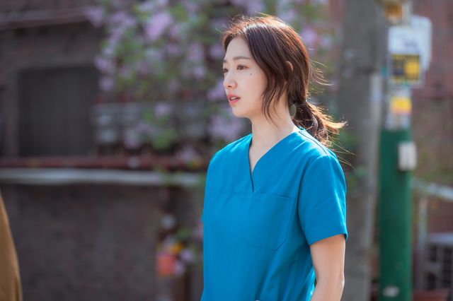パク・ヒョンシク制服＆白衣姿！「ドクタースランプ」場面写真（8枚目）
