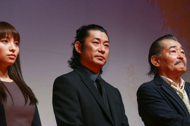 カンヌ出品に感極まる一同……河瀬直美監督最新作『光』完成披露試写会フォトギャラリー（9枚目）