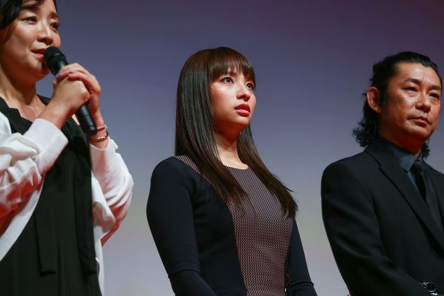 カンヌ出品に感極まる一同……河瀬直美監督最新作『光』完成披露試写会フォトギャラリー（14枚目）