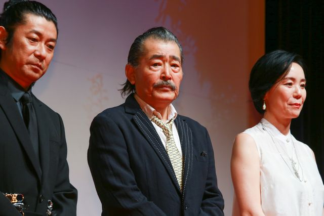 カンヌ出品に感極まる一同……河瀬直美監督最新作『光』完成披露試写会フォトギャラリー（15枚目）