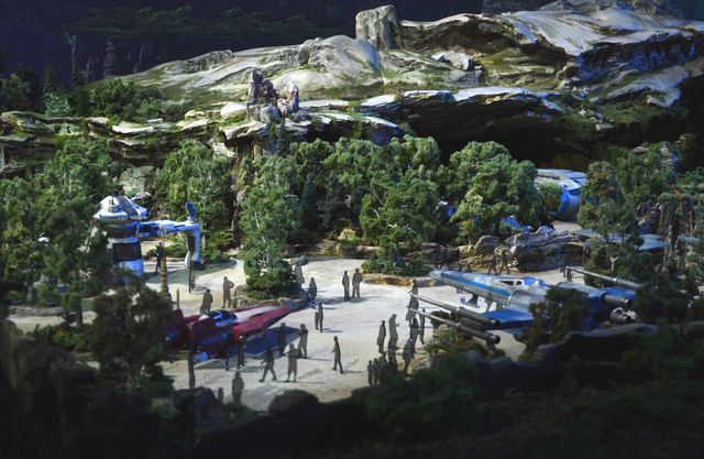 ディズニー「スター・ウォーズ：ギャラクシーズ・エッジ」D23展示モデル（8枚目）