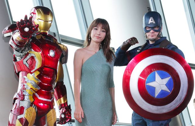 アイアンマン＆キャプテンアメリカに喜ぶ木下優樹菜「TOKYO SKYTREE（R） HEROES in the INFINITY SKY」（9枚目）
