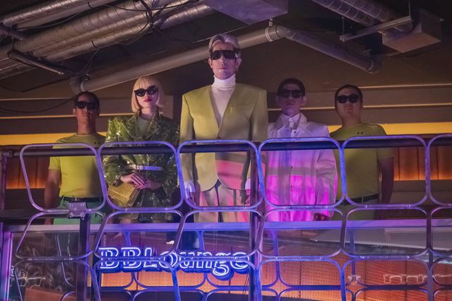 個性強めのゲストたち！「パリピ孔明」第2話場面写真：フォトギャラリー